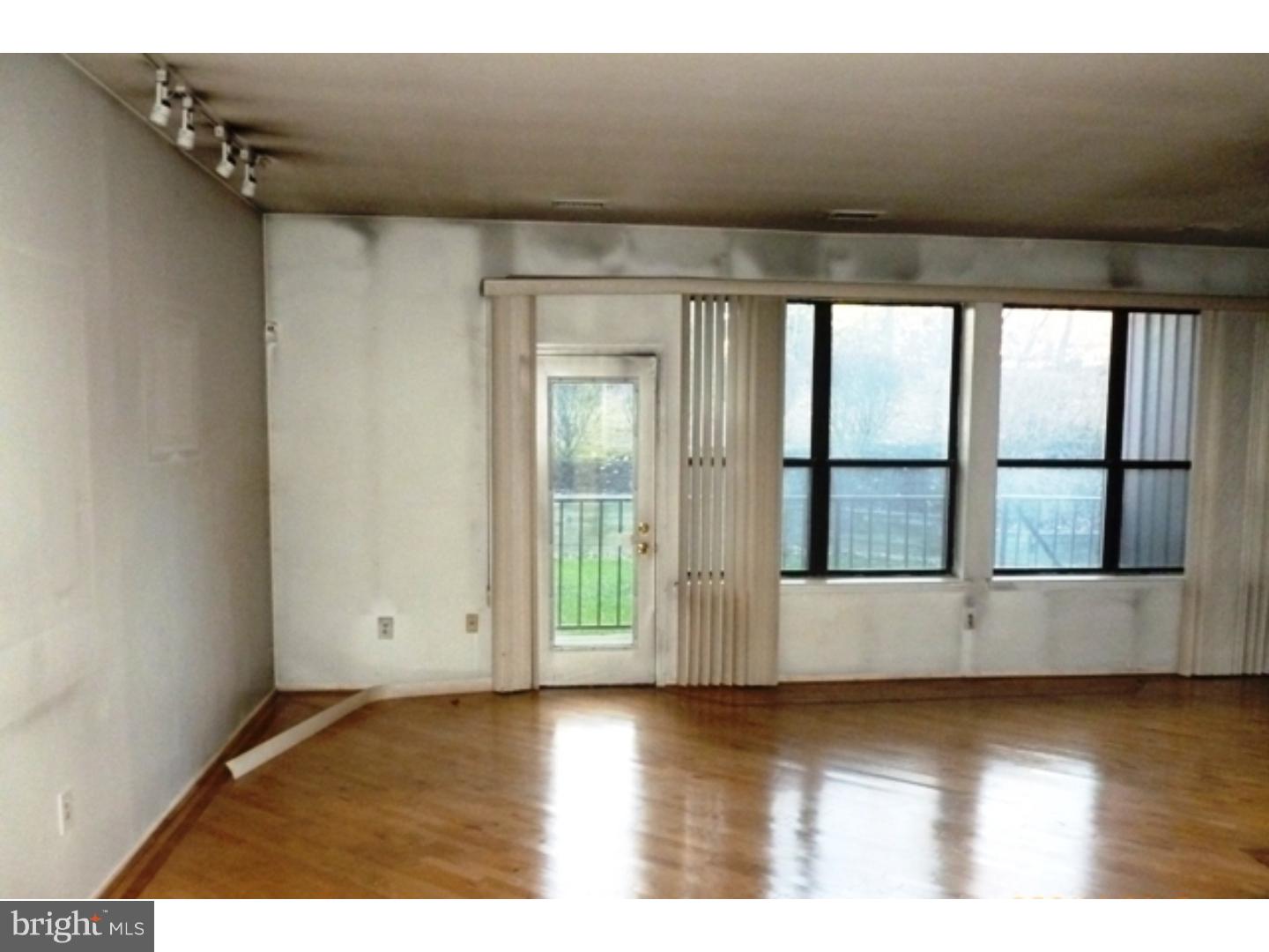 301 Byberry Road, Unit G25 Philadelphia, PA 19116 - Photo 7 of 21 Gallery Image 7