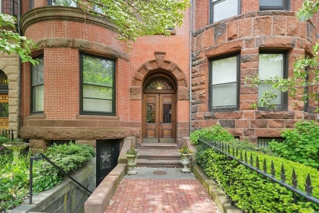 $4,500,000 | 259 Marlborough Street, Unit 7, Boston, MA 02116
