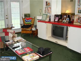 9205 Pine Road Philadelphia, PA 19115 - Photo 11 of 11