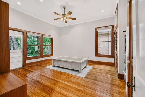 $2,000,000 | 812 West 10th Street, Austin, TX 78701
