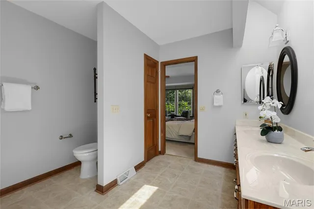 $720,000 | 17106 Chaise Ridge Road, Chesterfield, MO 63005