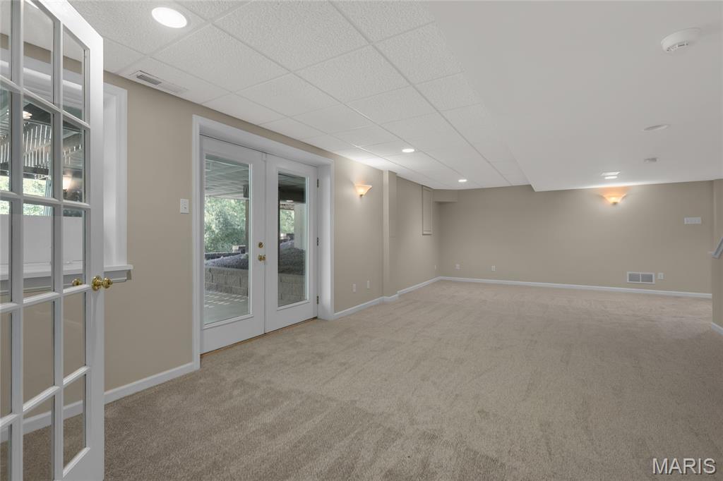 17106 Chaise Ridge Road Chesterfield, MO 63005 - Photo 35 of 50