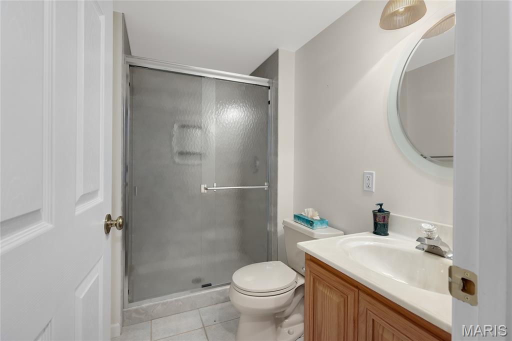 17106 Chaise Ridge Road Chesterfield, MO 63005 - Photo 36 of 50