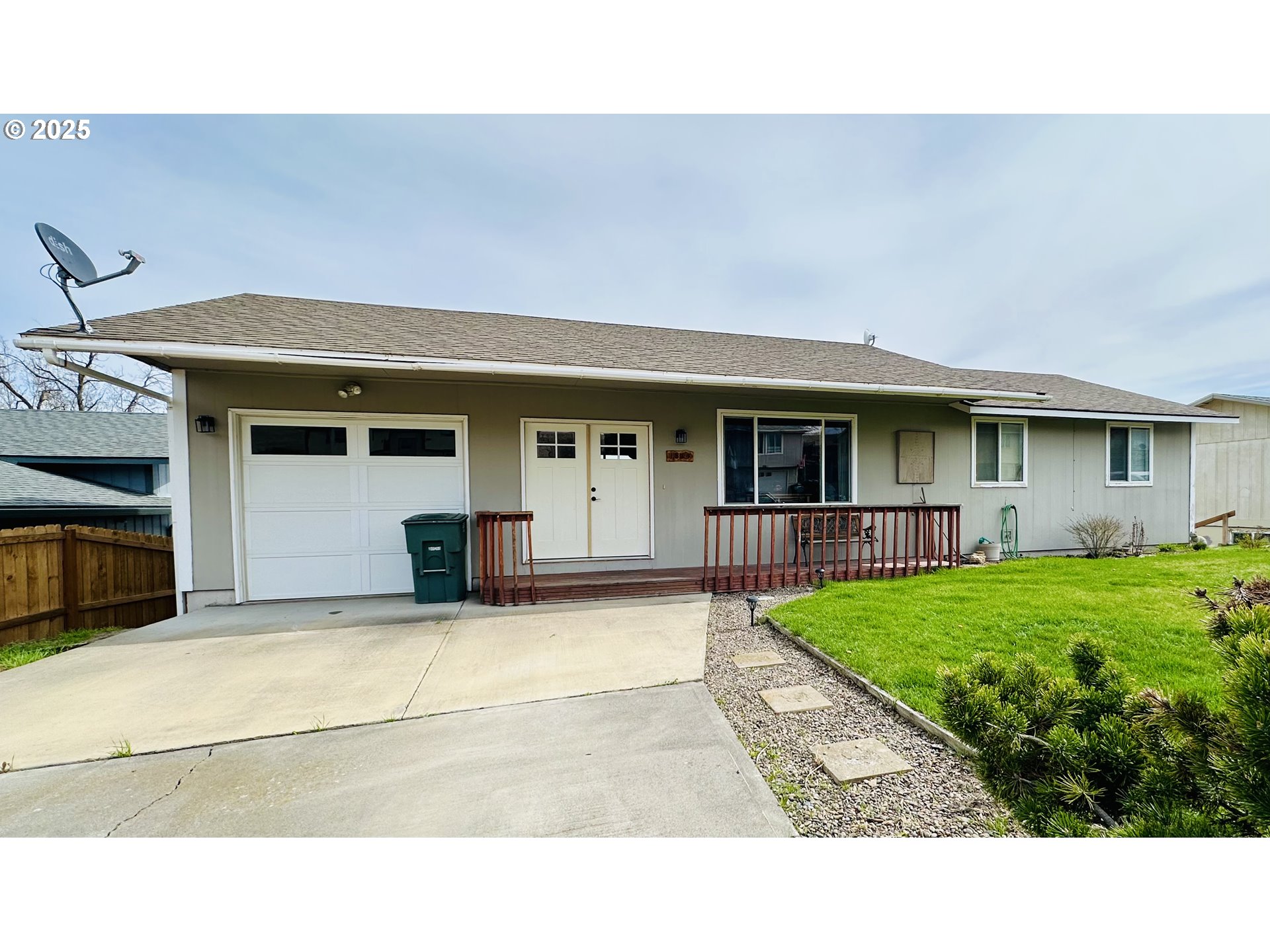 1814 Southwest 45th Street Pendleton, OR 97801 - Photo 1 of 48