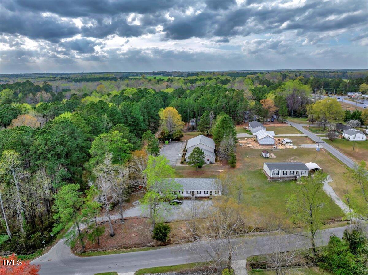 12d Pinewood Road Roanoke Rapids, NC 27870 - Photo 3 of 46 04-DJI_20250330165926_0074_D