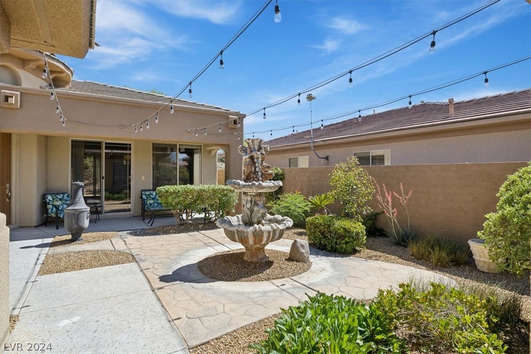 40 Emerald Dunes Circle Henderson, NV 89052 - Photo 12 of 46