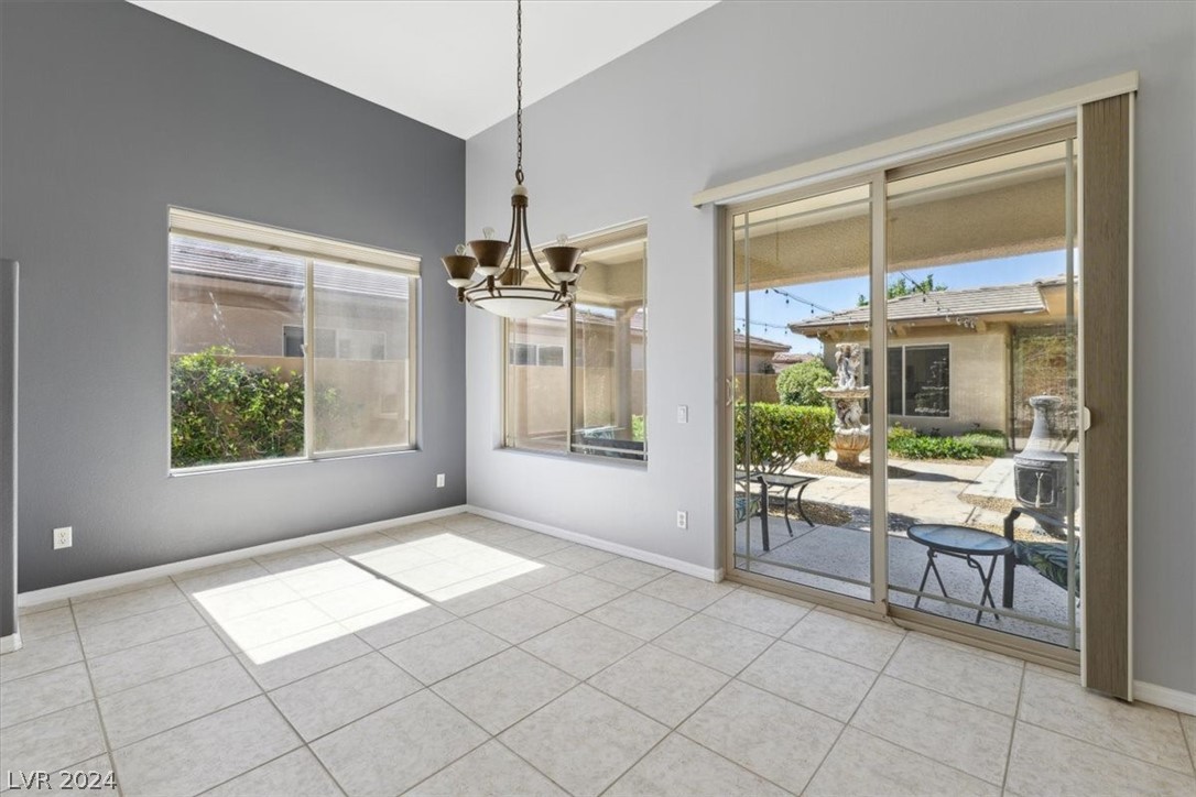 40 Emerald Dunes Circle Henderson, NV 89052 - Photo 16 of 46