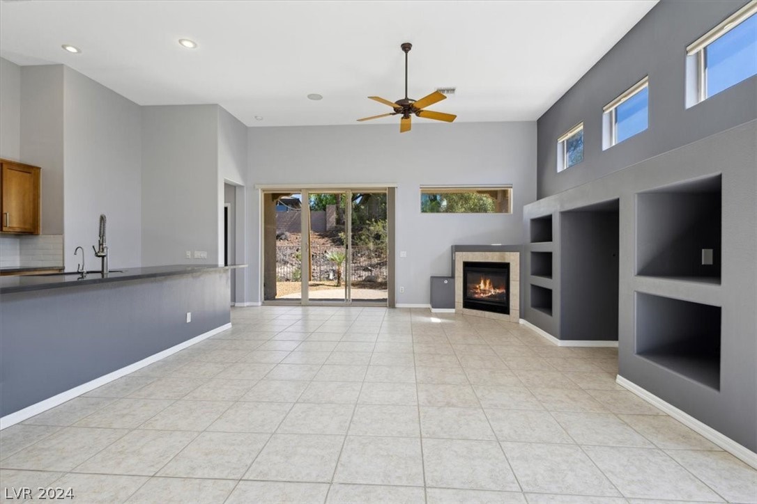 40 Emerald Dunes Circle Henderson, NV 89052 - Photo 17 of 46