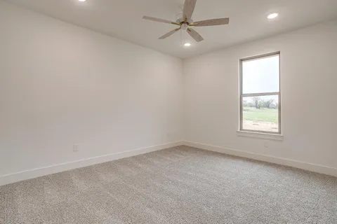 $525,000 | 117 Clare Road, Poolville, TX 76487