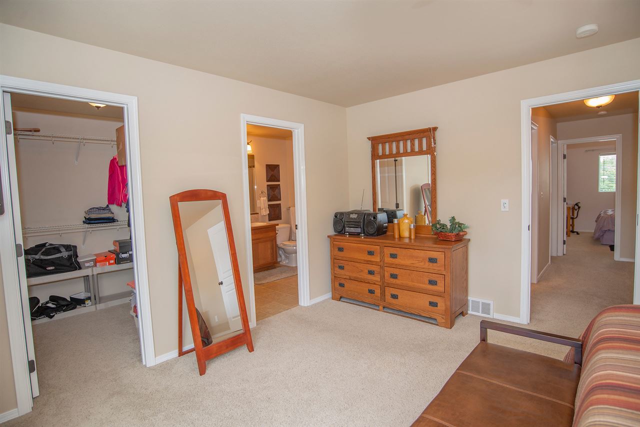 4012 South Bates Road Spokane Valley, WA 99206 - Photo 11 of 20 Gallery Image 11