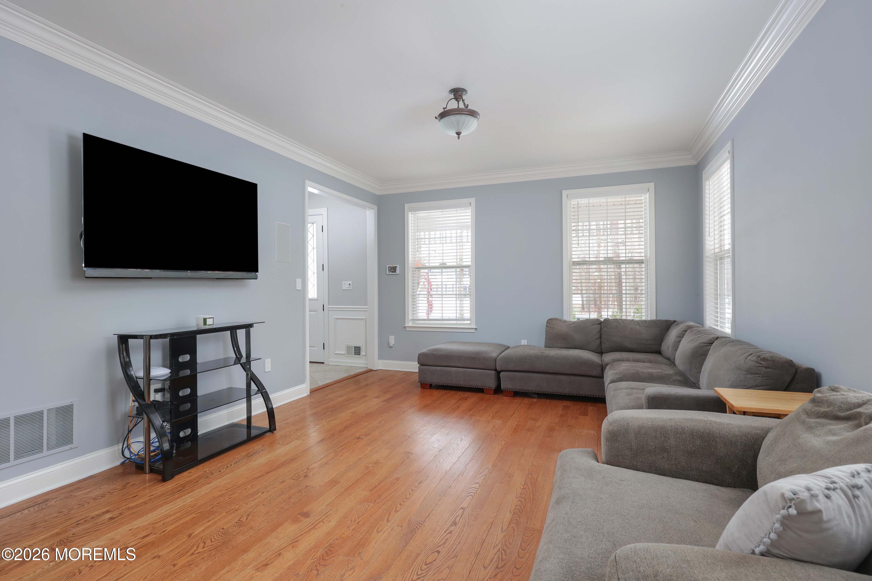 9 Amanda Lane Howell, NJ 07731 - Photo 7 of 29 758A6775