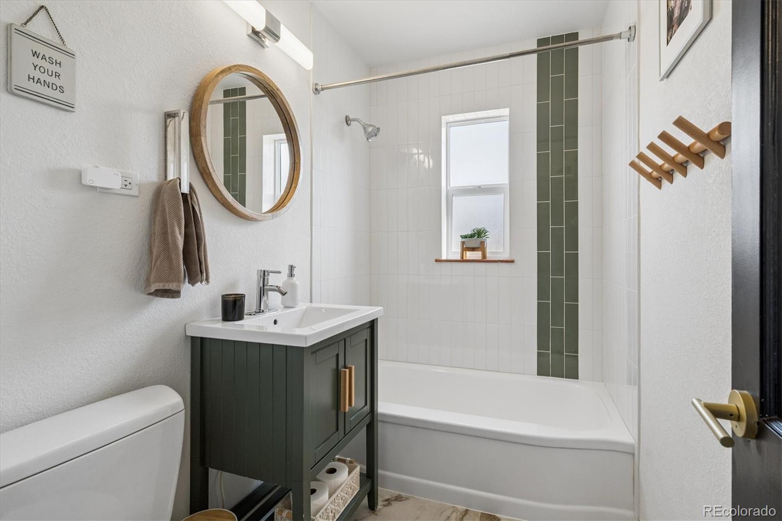 3696 Magnolia Street Denver, CO 80207 - Photo 14 of 29