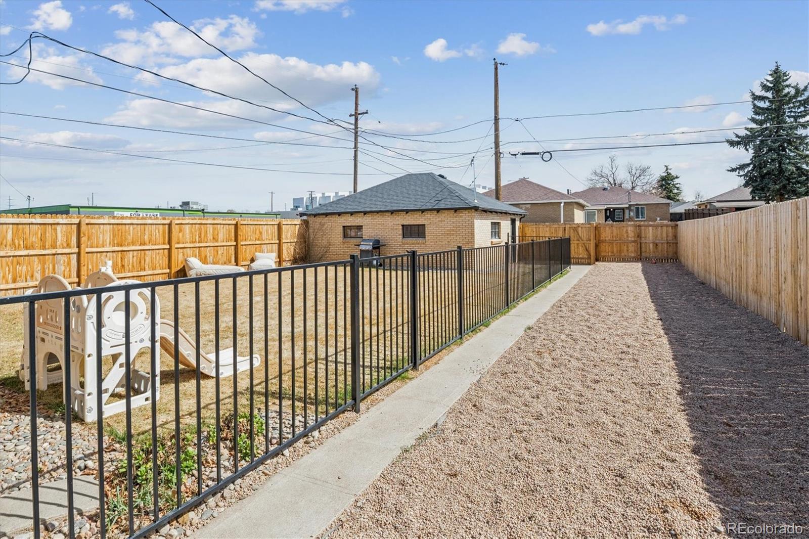 3696 Magnolia Street Denver, CO 80207 - Photo 24 of 29