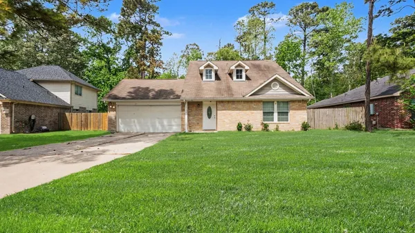 $1,900 | 17135 Yeoman Way, Crosby, TX 77532
