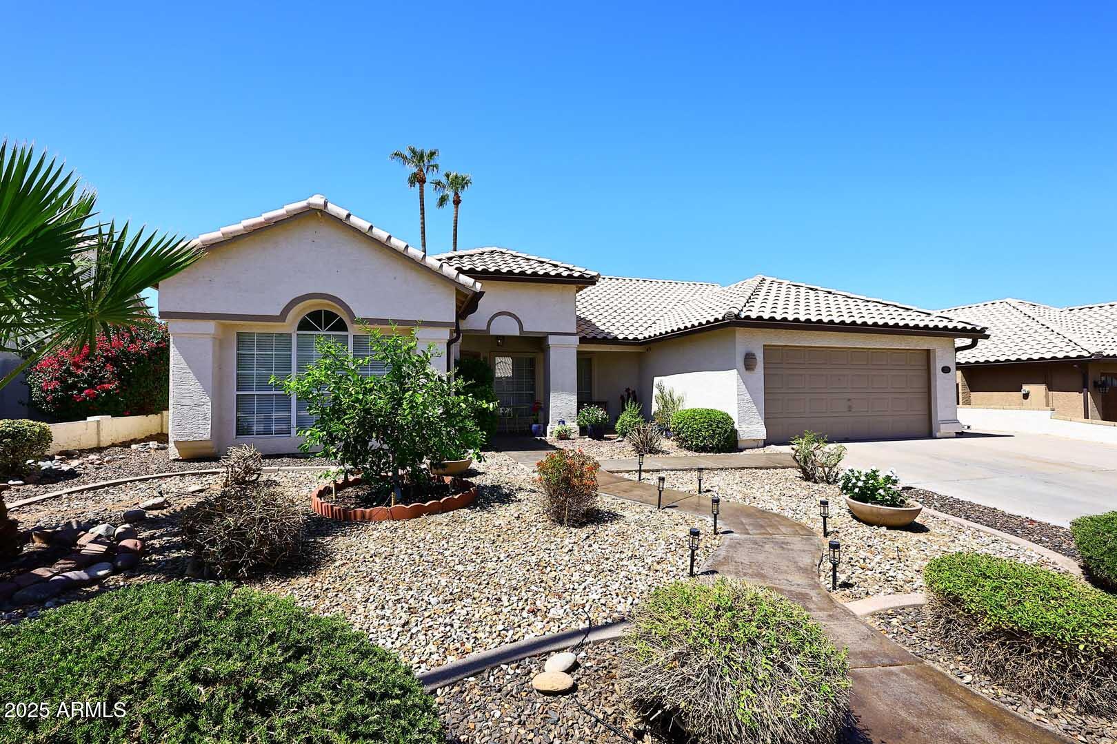 359 West Brisa Drive Gilbert, AZ 85233 - Photo 2 of 46 Front Corner View