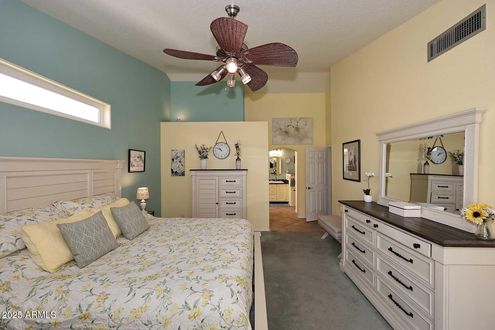 359 West Brisa Drive Gilbert, AZ 85233 - Photo 26 of 46 Primary Bedroom-Bath