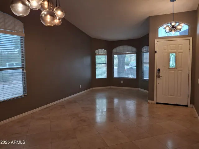 $3,695 | 4520 East Mossman Drive, Phoenix, AZ 85050