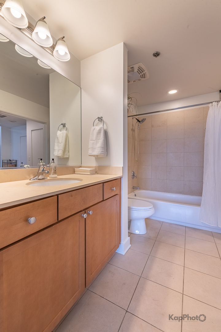 901 West Madison Street, Unit 403 Chicago, IL 60607 - Photo 27 of 41