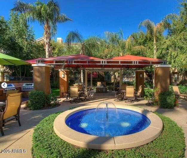 110 West Bell Road, Unit 1 Phoenix, AZ 85023 - Photo 18 of 21 Courtyard