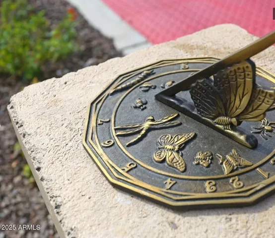 $1,379 | 110 West Bell Road, Unit 1, Phoenix, AZ 85023