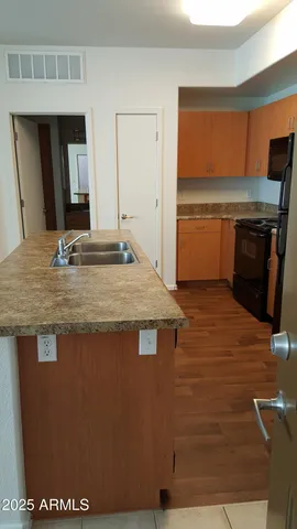 $1,379 | 110 West Bell Road, Unit 1, Phoenix, AZ 85023