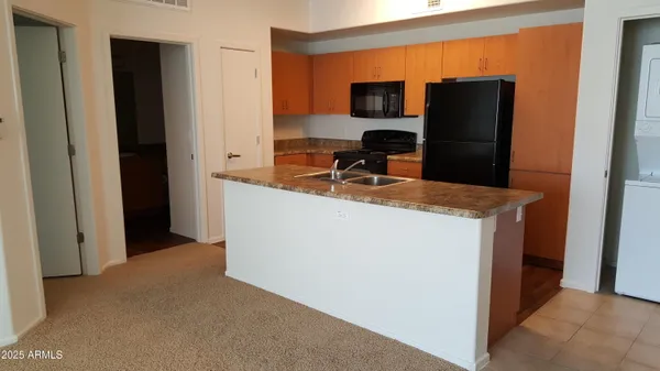 $1,299 | 110 West Bell Road, Unit 1, Phoenix, AZ 85023