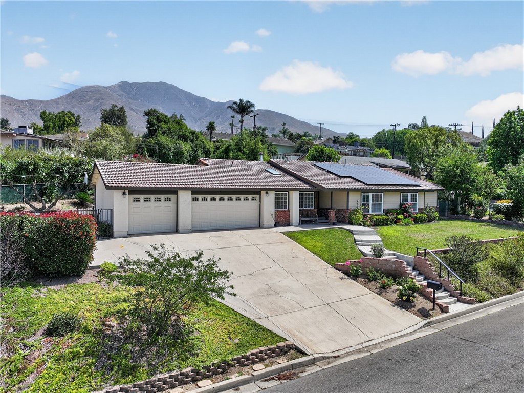6691 Orangewood Road Highland, CA 92346 - Photo 2 of 71