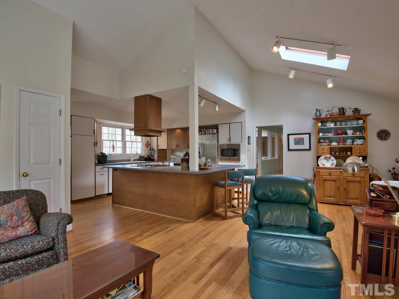 3408 Cromwell Road Durham, NC 27705 - Photo 8 of 25 Gallery Image 8