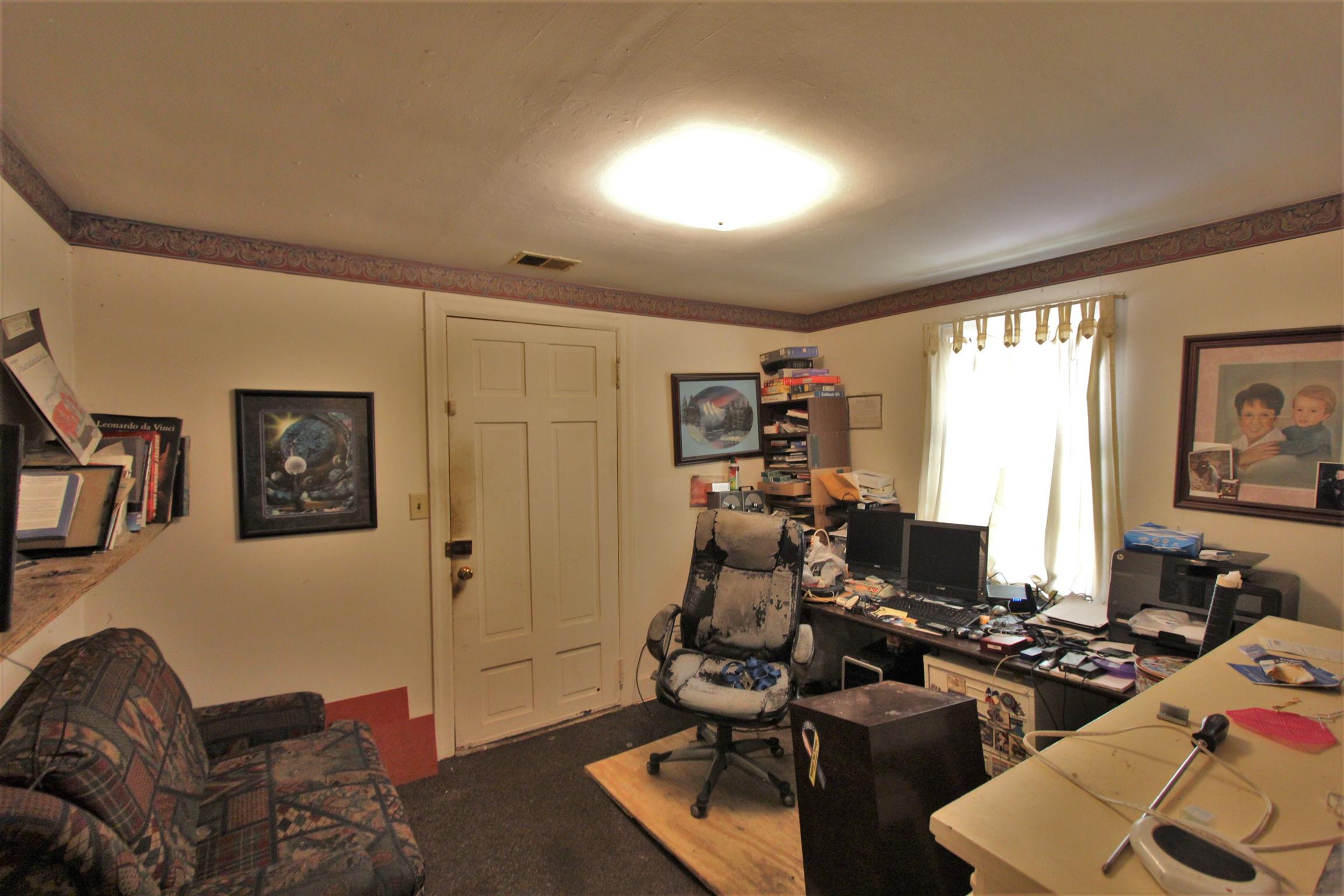 3530 Franklin Road Lebanon, TN 37090 - Photo 8 of 18 a view of a livingroom with workspace and a couch