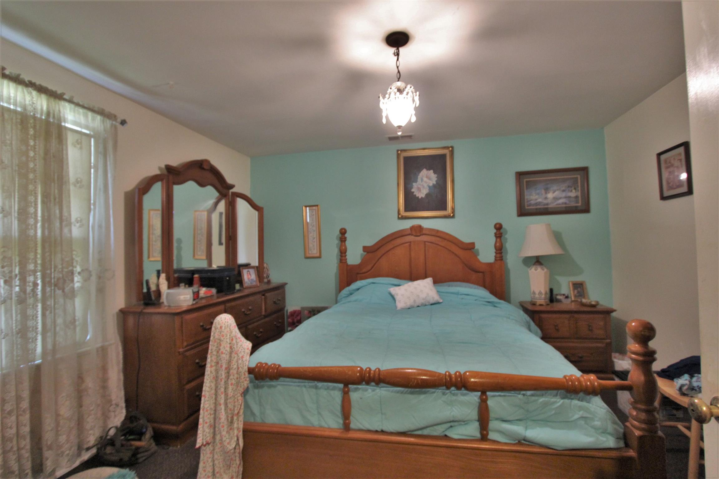 3530 Franklin Road Lebanon, TN 37090 - Photo 10 of 18 a bedroom with bed and window