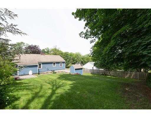 28 Sutherland Road North Attleboro, MA 02760 - Photo 5 of 17 Gallery Image 5