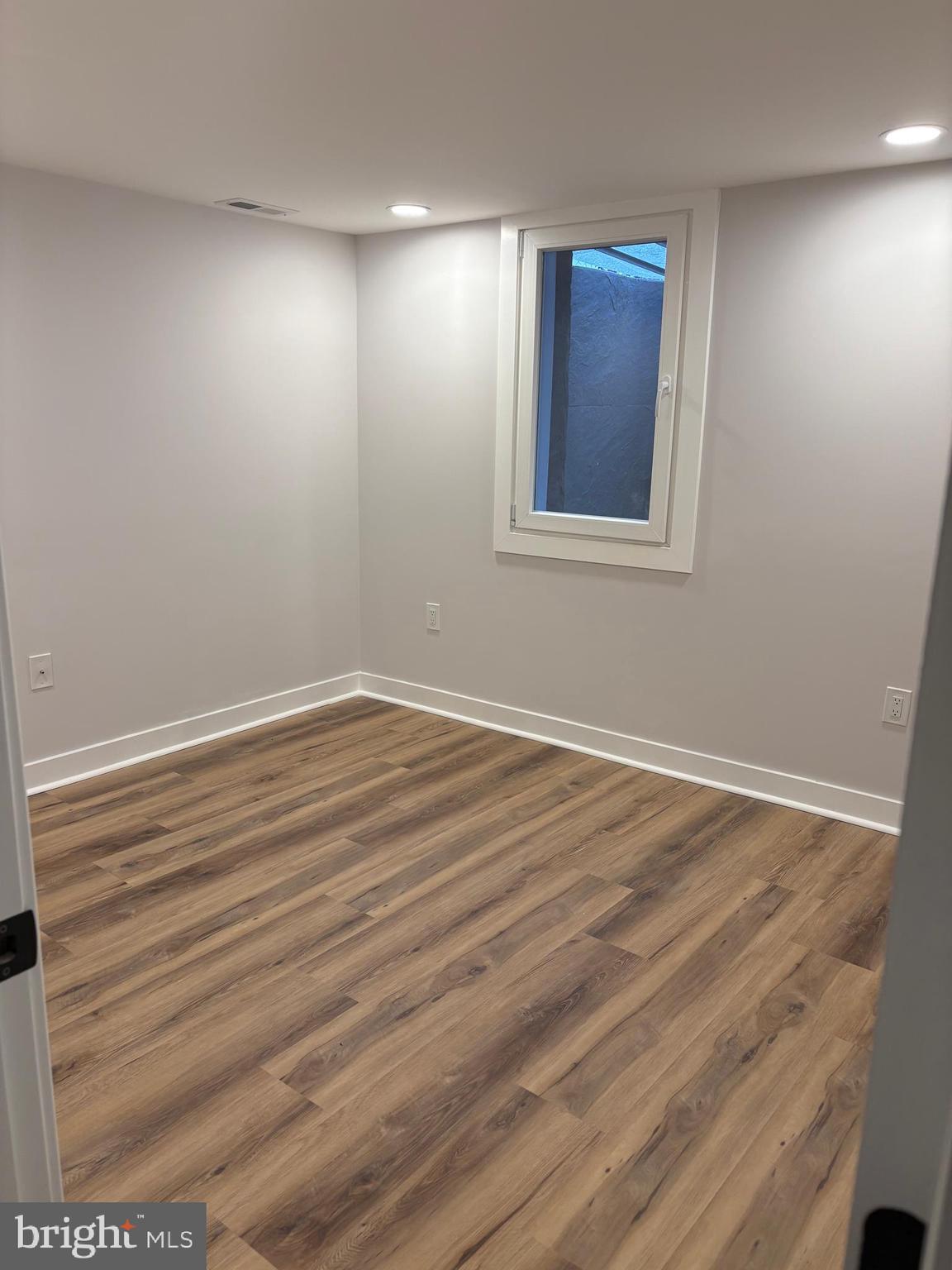 6930 Decatur Place Hyattsville, MD 20784 - Photo 14 of 20