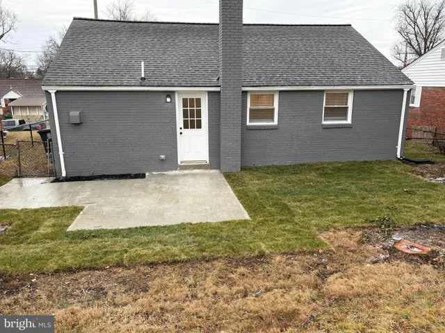 $2,800 | 6930 Decatur Place, Hyattsville, MD 20784