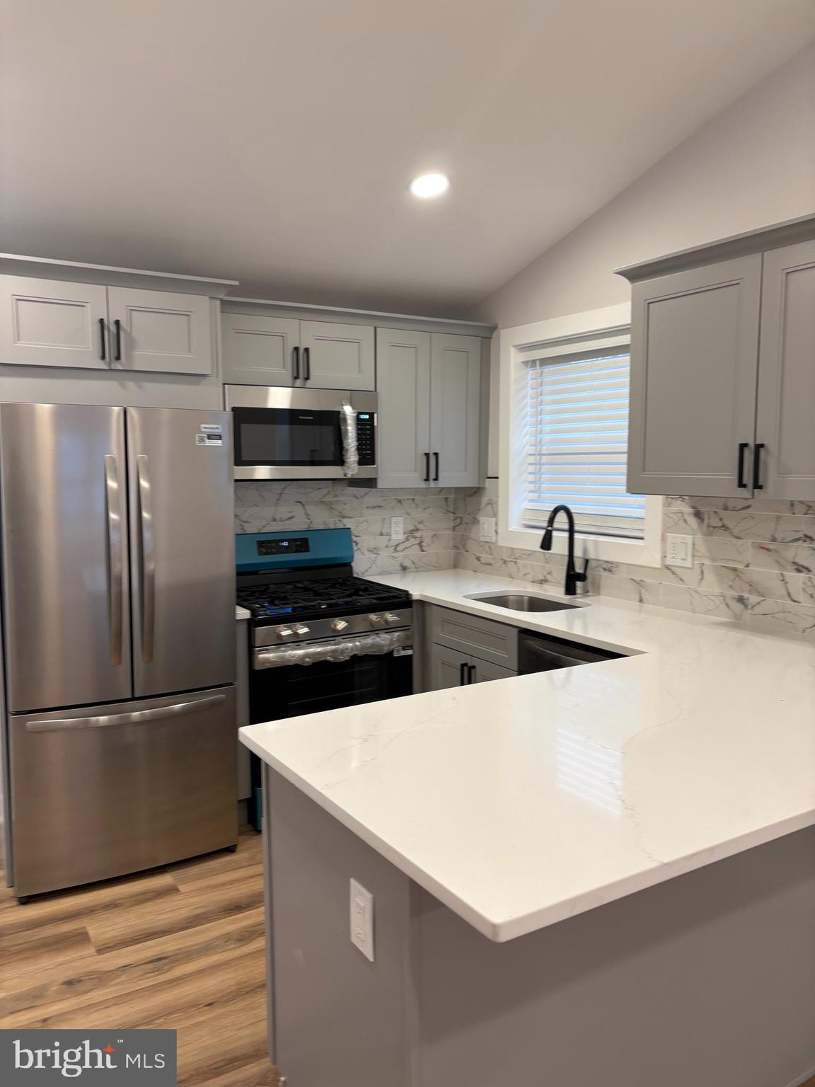 6930 Decatur Place Hyattsville, MD 20784 - Photo 5 of 20