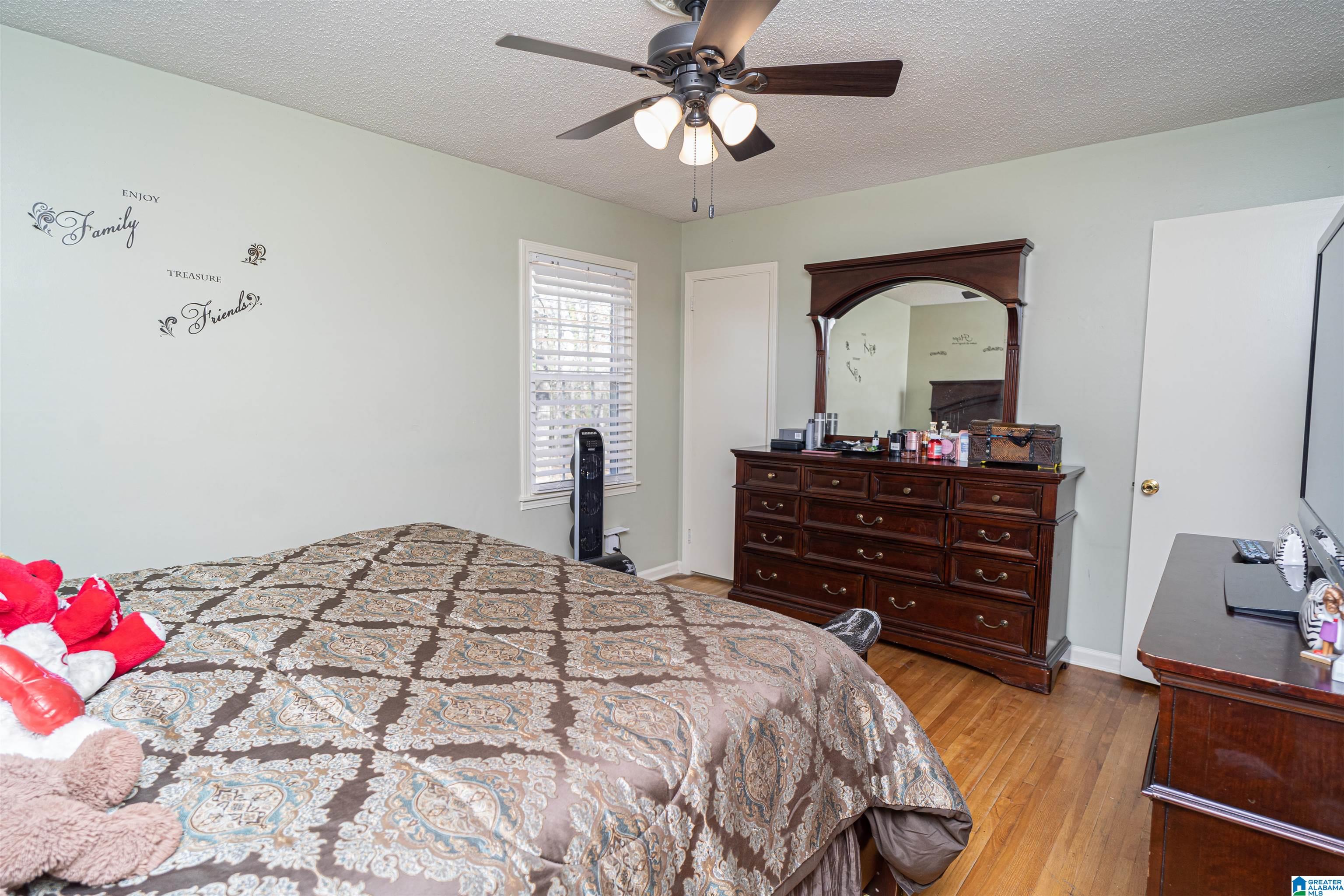 981 Ridgewood Circle Birmingham, AL 35235 - Photo 14 of 20