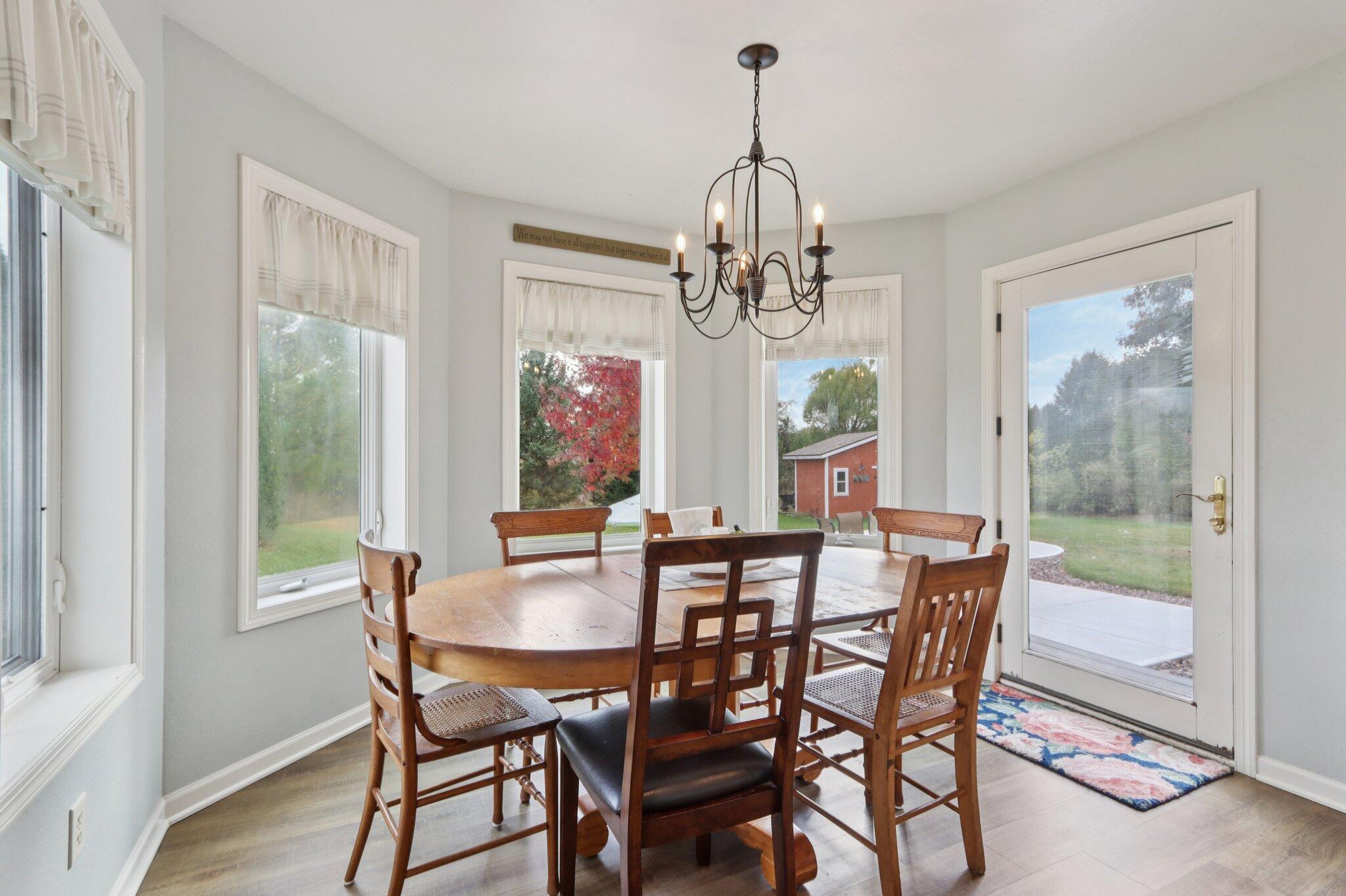 6802 Sandy Lane Waterford, WI 53185 - Photo 13 of 61 13-web-or-mls-Sandy Ln-S2910-013