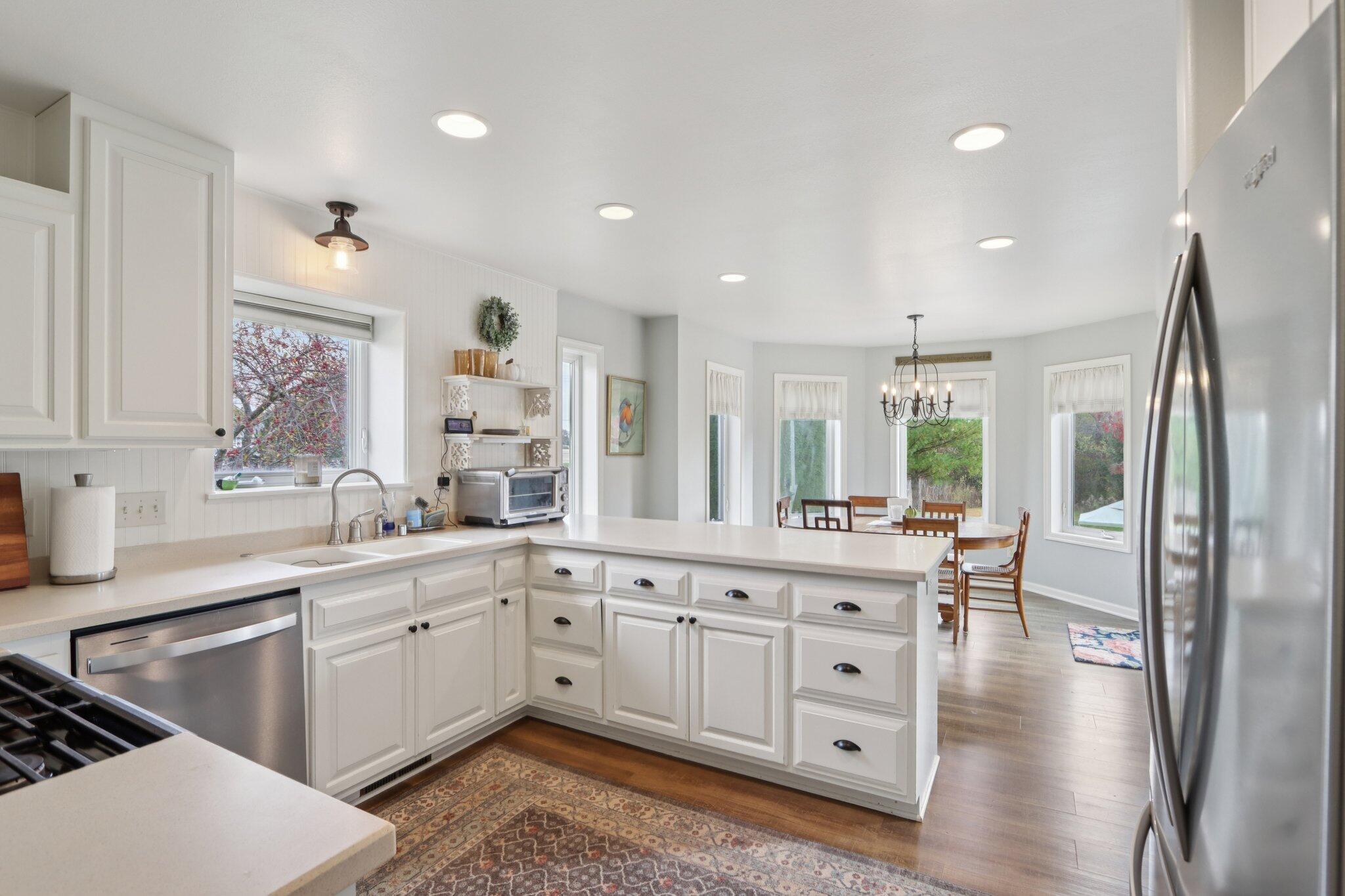 6802 Sandy Lane Waterford, WI 53185 - Photo 20 of 61 18-web-or-mls-Sandy Ln-S2910-018