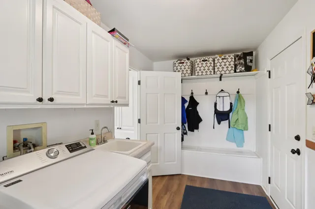 $574,900 | 6802 Sandy Lane, Waterford, WI 53185