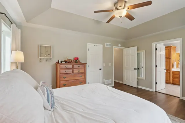 $574,900 | 6802 Sandy Lane, Waterford, WI 53185