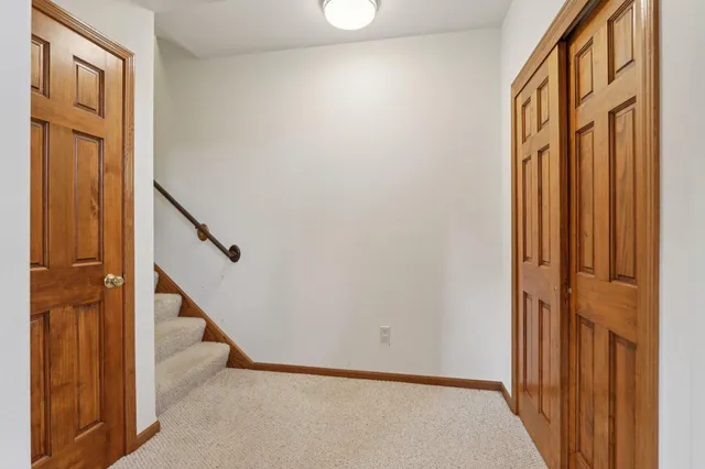 $574,900 | 6802 Sandy Lane, Waterford, WI 53185