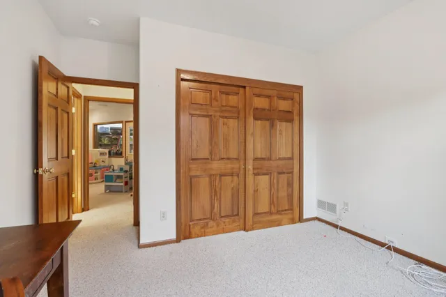 $574,900 | 6802 Sandy Lane, Waterford, WI 53185