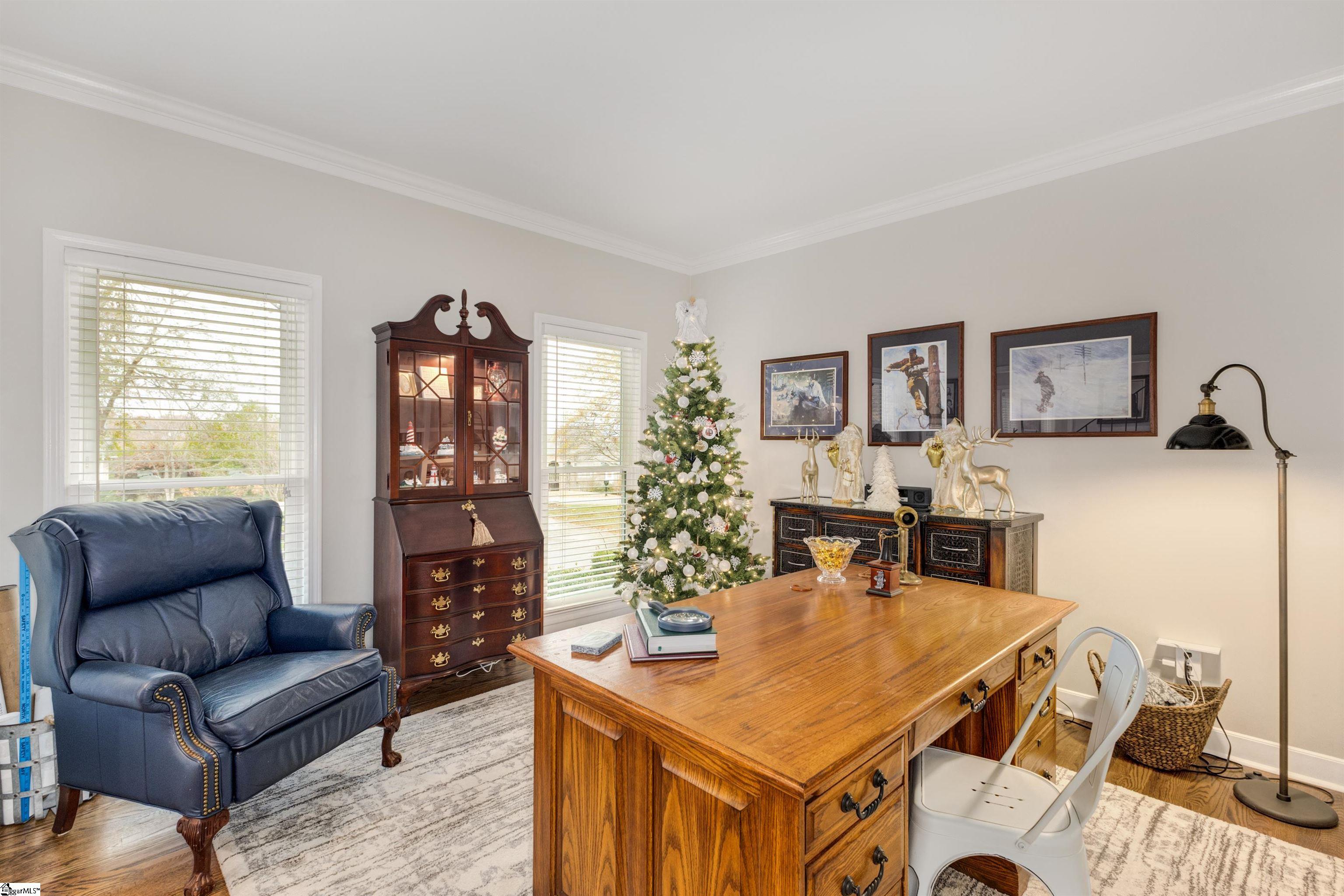 108 West Round Hill Road Greenville, SC 29617 - Photo 12 of 33 Gallery Image 12