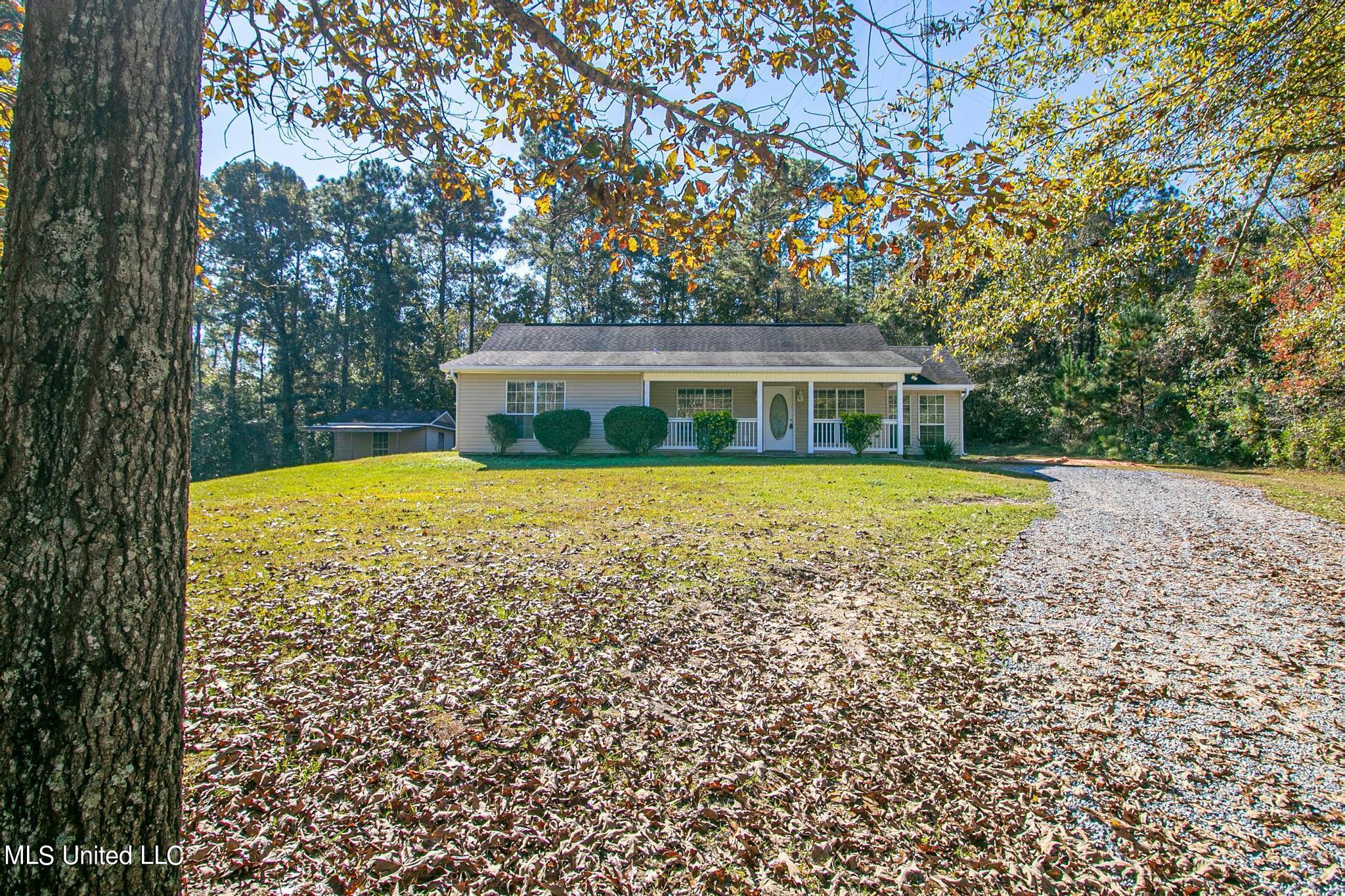 18 Warfield Road Perkinston, MS 39573 - Photo 9 of 20 18 Warfield-9002