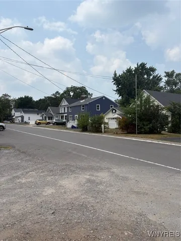 $1,680 | 482 Ridge Street, Lewiston, NY 14092