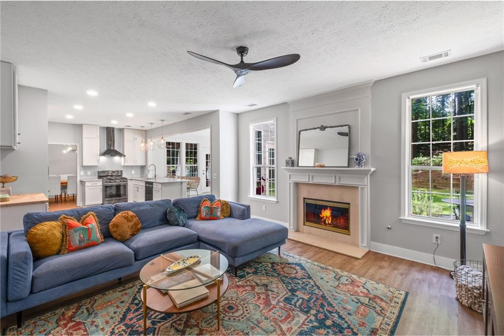 135 Sable Pointe Drive Milton, GA 30004 - Photo 7 of 24