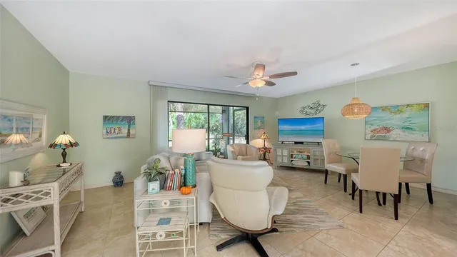 $189,900 | 238 Woodland Drive, Unit 238, Osprey, FL 34229