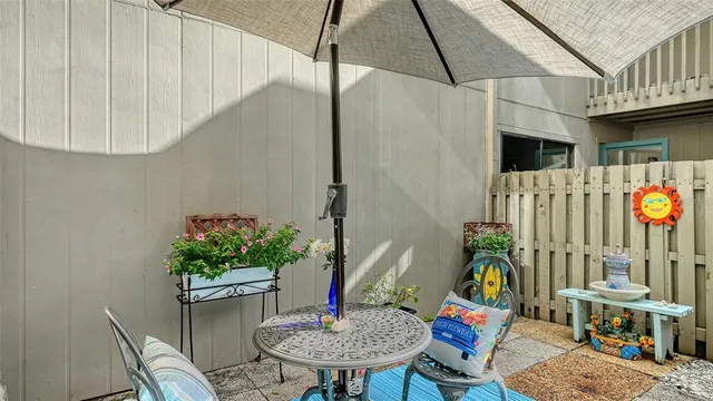 $189,900 | 238 Woodland Drive, Unit 238, Osprey, FL 34229