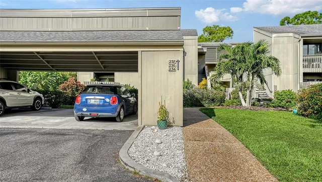 $189,900 | 238 Woodland Drive, Unit 238, Osprey, FL 34229
