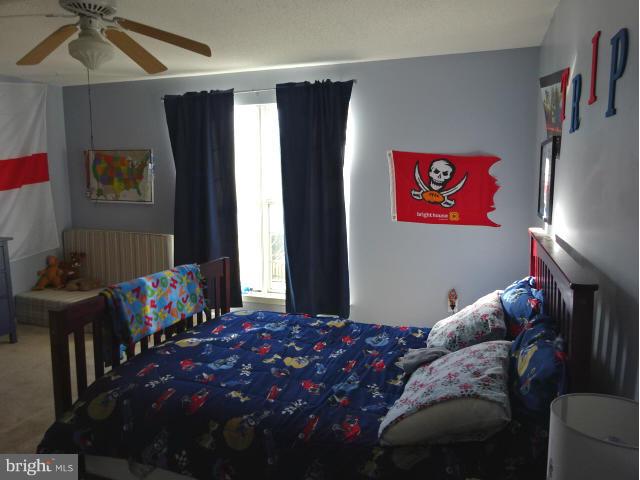 8561 Yoder Street Manassas, VA 20110 - Photo 15 of 25 Family Room