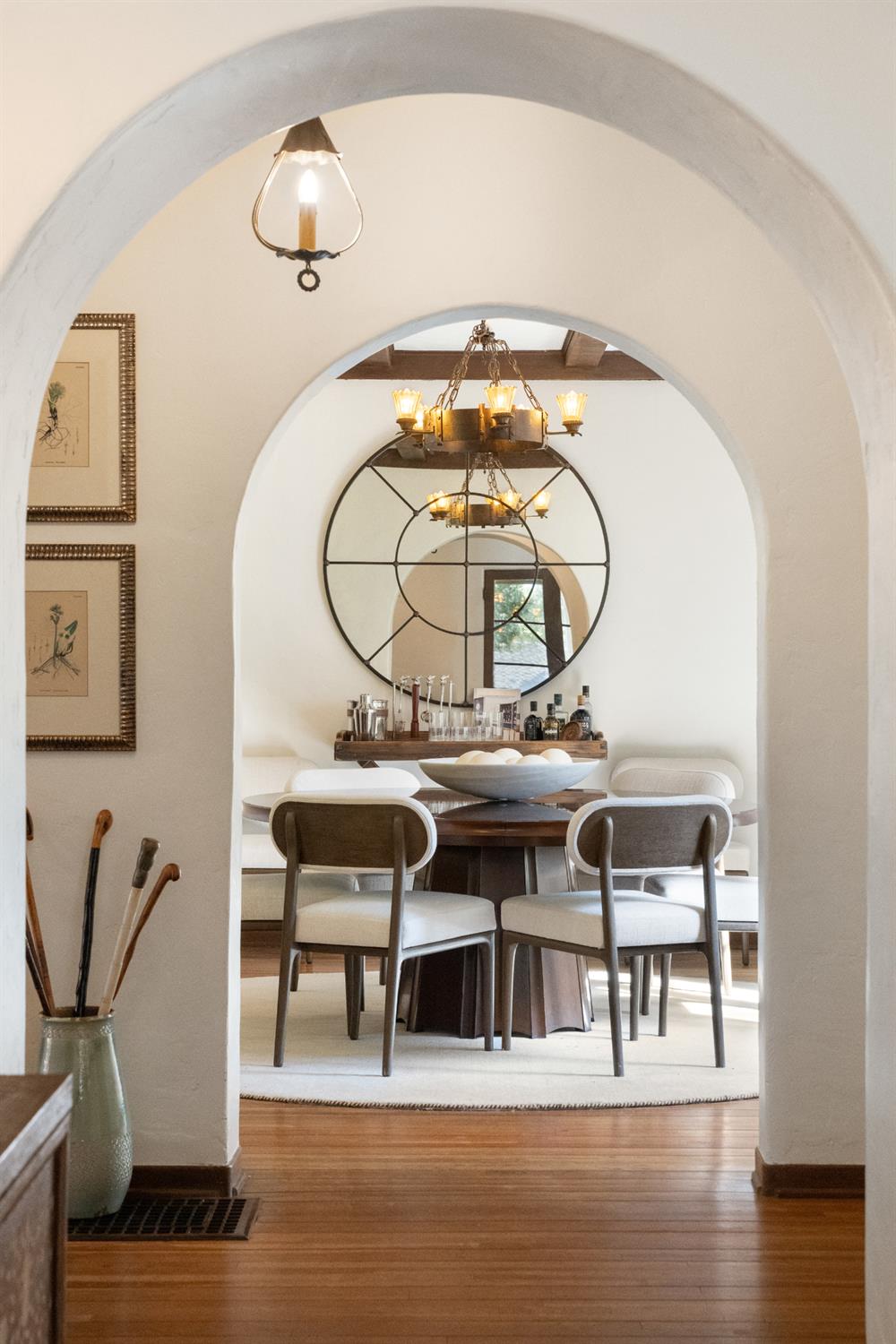 3935 Thacher Road Ojai, CA 93023 - Photo 14 of 50 a view of a livingroom with furniture and wooden floor